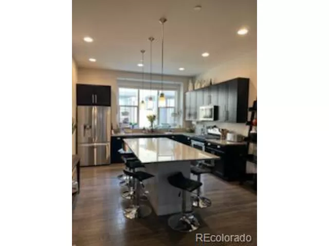 MLS: 4359181 Condo For Sale