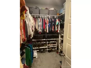 Photo #5: 4359181 Listing