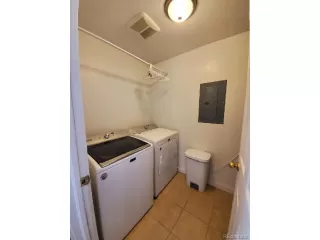 Photo #6: 4363339 Listing