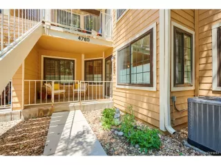 Photo #1: 4387418 Listing