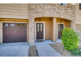 Photo #1: 4394880 Listing 