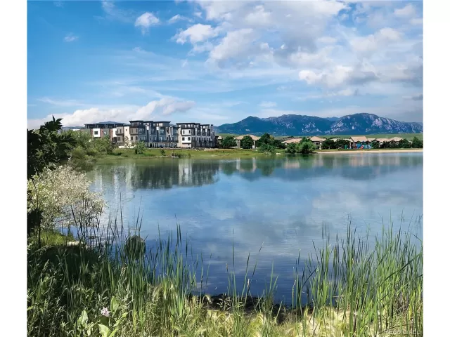MLS: 4397635 Condo For Sale