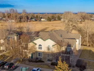 Photo #1: 4423419 Listing