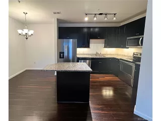 Photo #2: 4453078 Listing