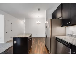 Photo #3: 4453078 Listing