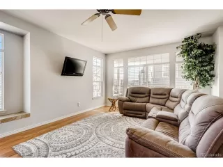 Photo #4: 4470787 Listing