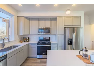 Photo #1: 4474752 Listing