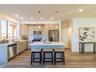 Photo #2: 4474752 Listing