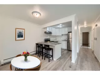 Photo #6: 4476340 Listing