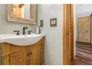 Photo #5: 4478237 Listing