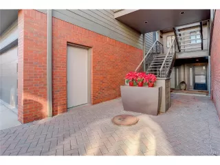 Photo #2: 4489725 Listing