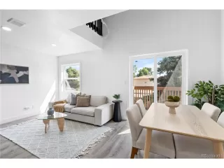 Photo #1: 4491580 Listing