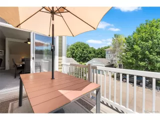 Photo #1: 4492286 Listing 