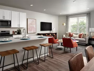 Photo #1: 4493015 Listing