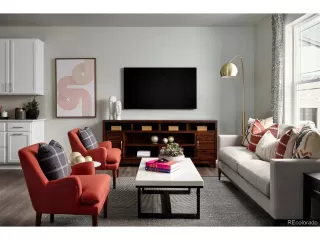 Photo #3: 4493015 Listing