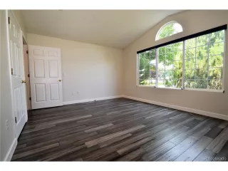 Photo #2: 4495495 Listing