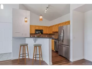 Photo #3: 4496201 Listing 