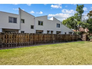 Photo #2: 4496909 Listing