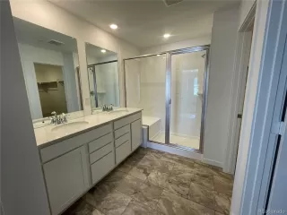 Photo #6: 4497735 Listing