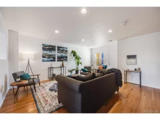 Photo #3: 4530755 Listing 
