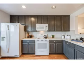 Photo #4: 4530755 Listing 