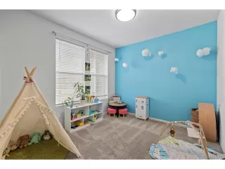 Photo #4: 4537661 Listing