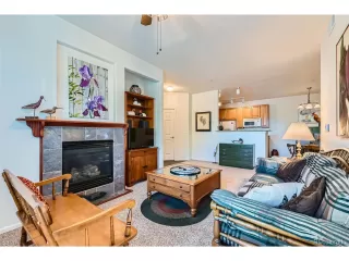Photo #3: 4542222 Listing