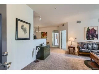 Photo #5: 4542222 Listing