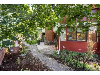 Photo #1: 4544453 Listing 