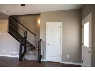 Photo #2: 4550536 Listing