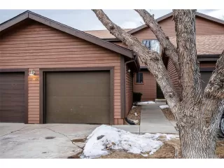 Photo #5: 4554780 Listing