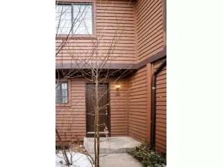Photo #6: 4554780 Listing