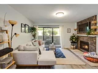 Photo #2: 4555242 Listing 