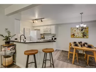 Photo #5: 4555242 Listing 