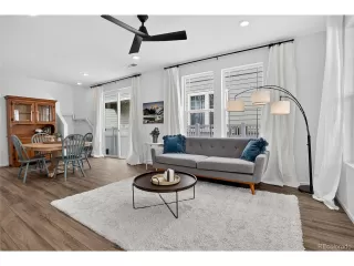 Photo #3: 4564006 Listing 