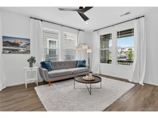 Photo #5: 4564006 Listing 