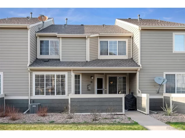 MLS: 4569642 Condo For Sale