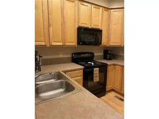 Photo #2: 4581052 Listing 