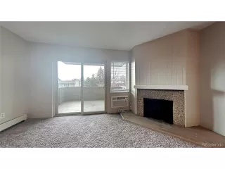 Photo #1: 4586709 Listing 