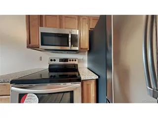 Photo #3: 4586709 Listing 