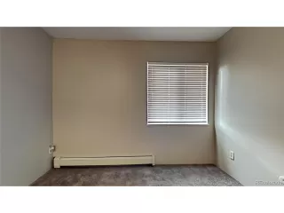 Photo #5: 4586709 Listing 