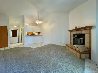 Photo #3: 4591093 Listing