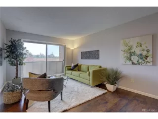 Photo #3: 4607542 Listing 