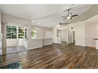 Photo #6: 4608204 Listing 