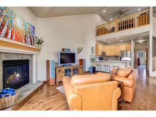 Photo #6: 4609430 Listing 