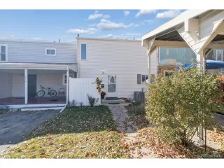 Photo #1: 4611787 Listing 