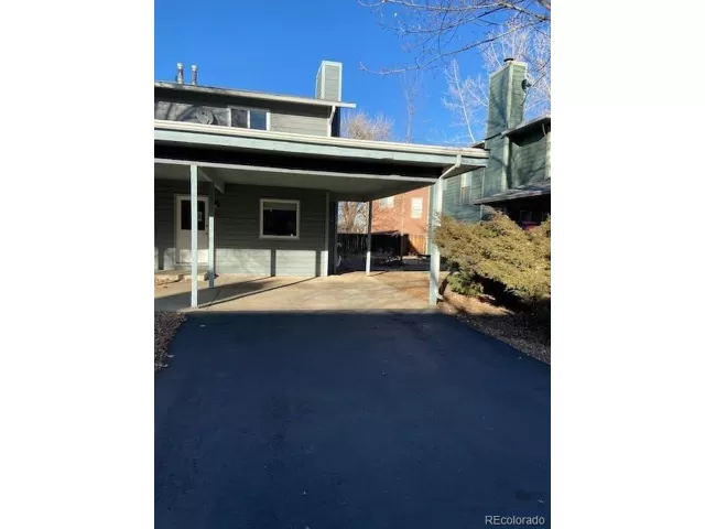 MLS: 4612059 Condo For Sale