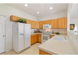 Photo #6: 4612910 Listing