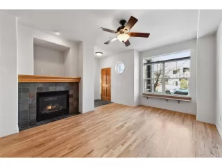 Photo #5: 4615648 Listing