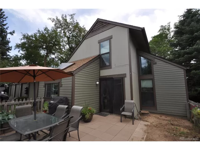 MLS: 4620793 Condo For Sale